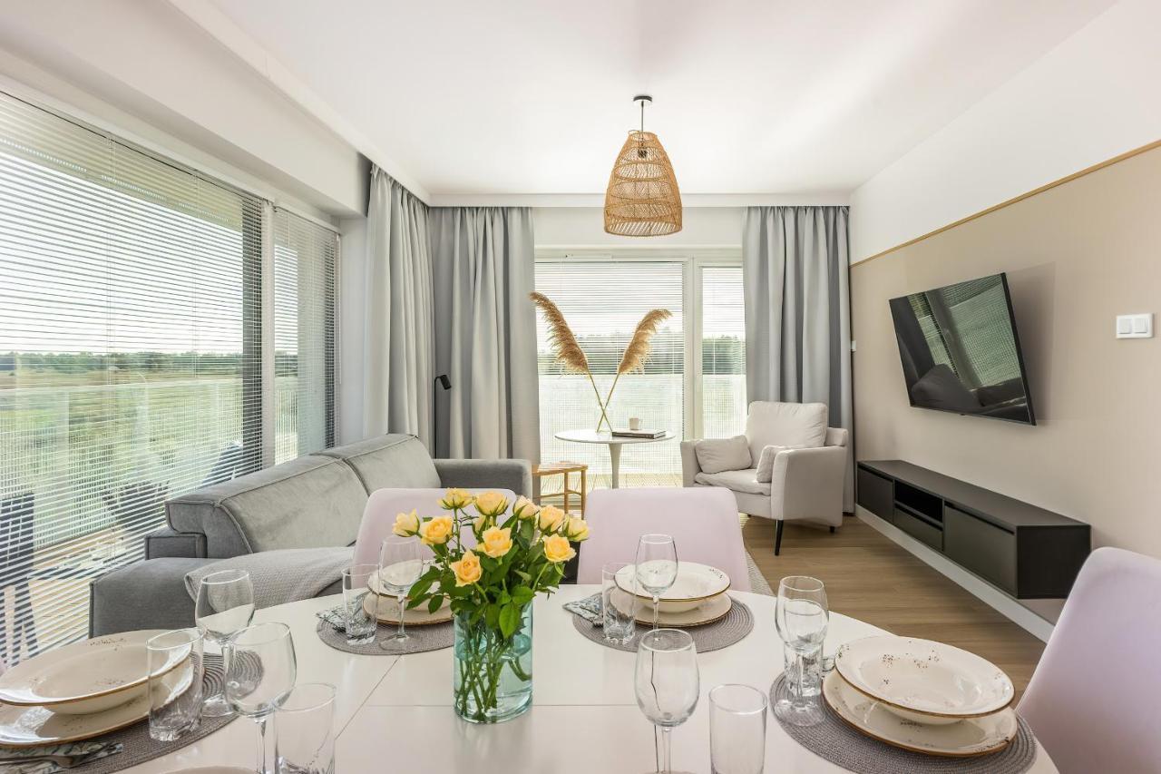 Family Apartment With Gym And Swimming Pool By Renters Prestige Kolobrzeg Dış mekan fotoğraf
