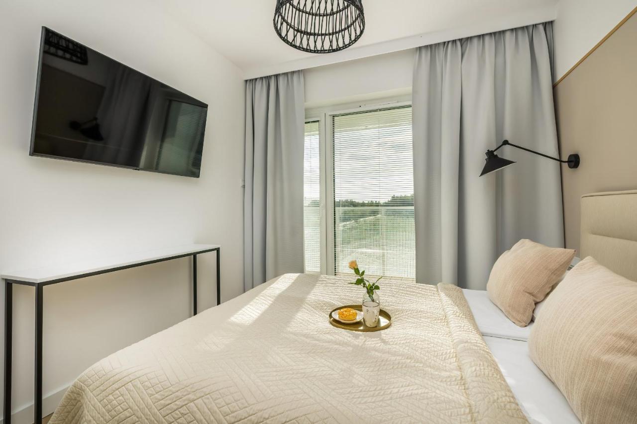 Family Apartment With Gym And Swimming Pool By Renters Prestige Kolobrzeg Dış mekan fotoğraf