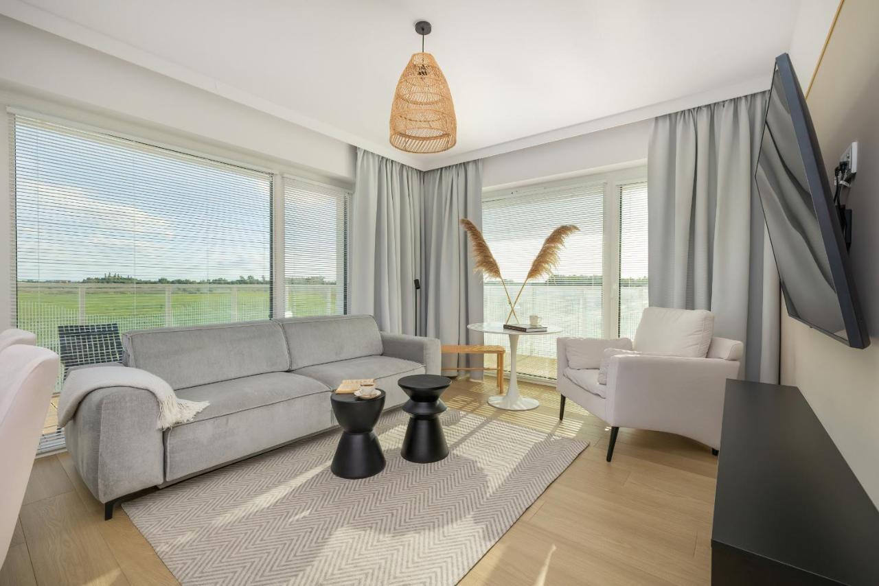 Family Apartment With Gym And Swimming Pool By Renters Prestige Kolobrzeg Dış mekan fotoğraf