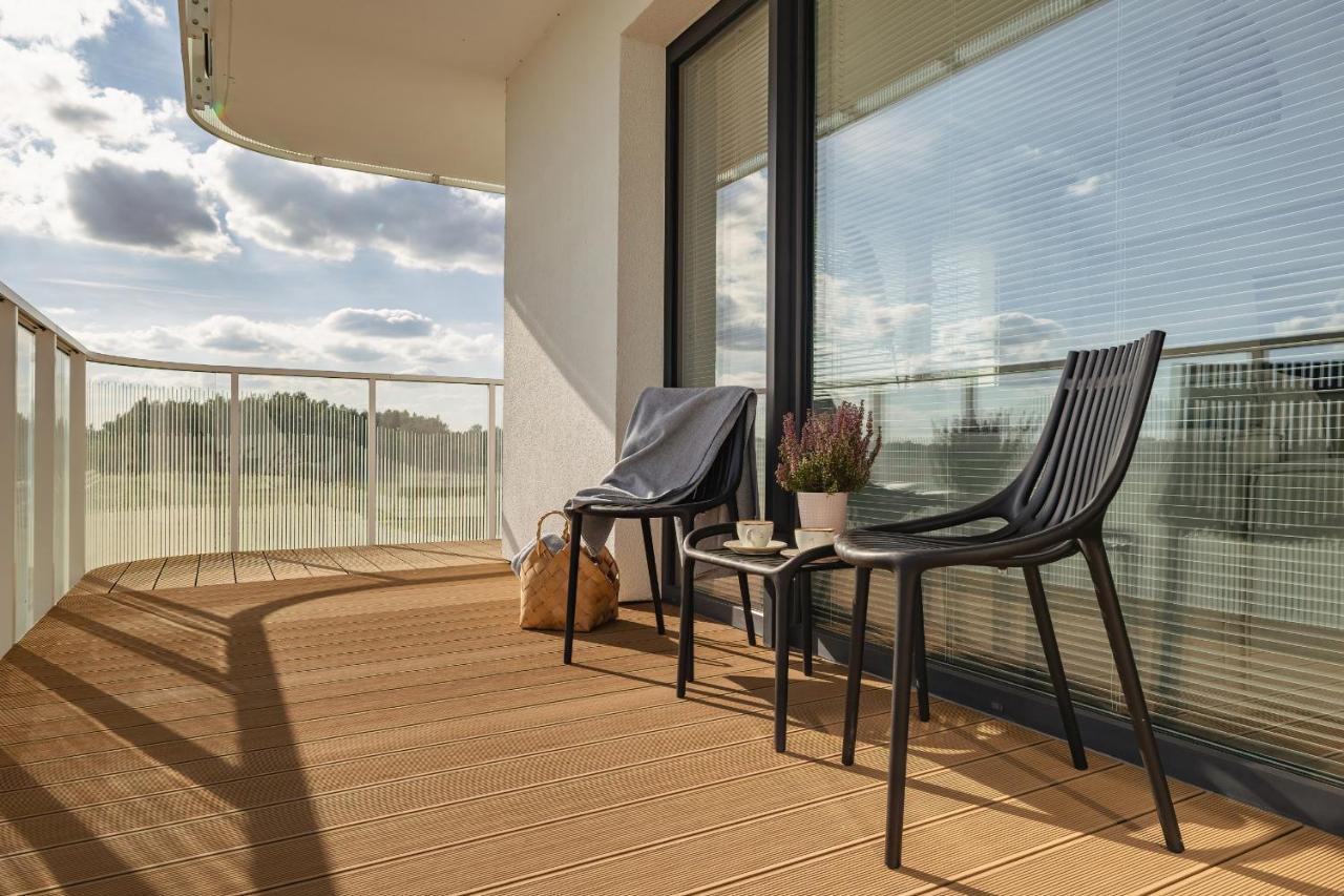 Family Apartment With Gym And Swimming Pool By Renters Prestige Kolobrzeg Dış mekan fotoğraf